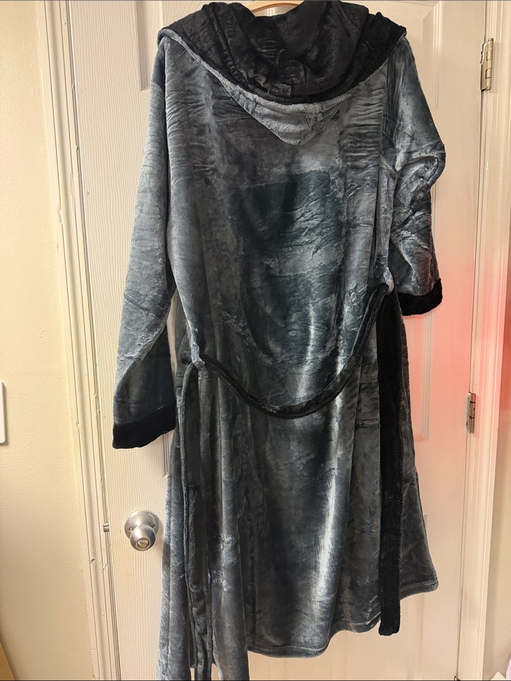 Plush Hooded Long Robe with Contrast Trim - Gray/Black - Picture 3 of 3